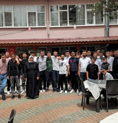 Şampiyon Kuruçay Spor 