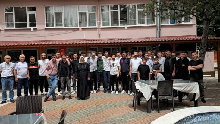 Şampiyon Kuruçay Spor 